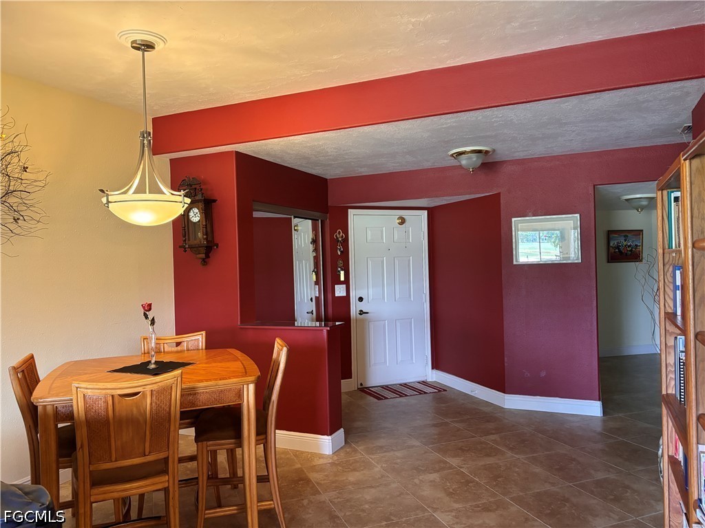DiningArea