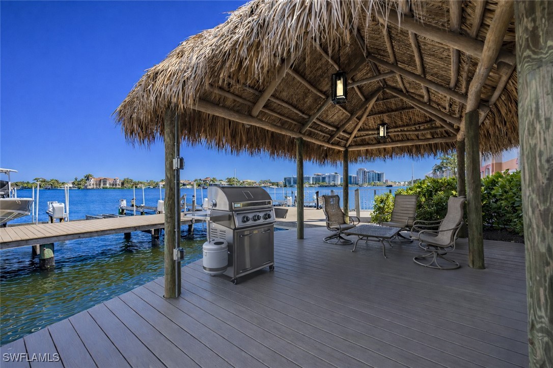 Dock