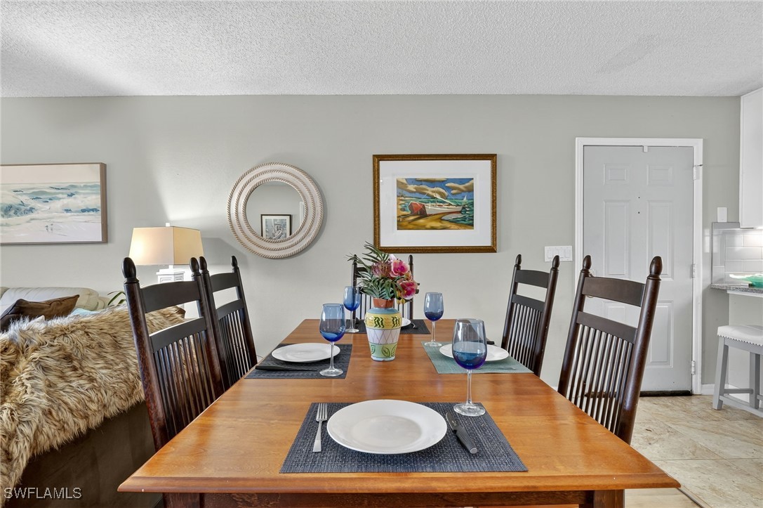 DiningArea