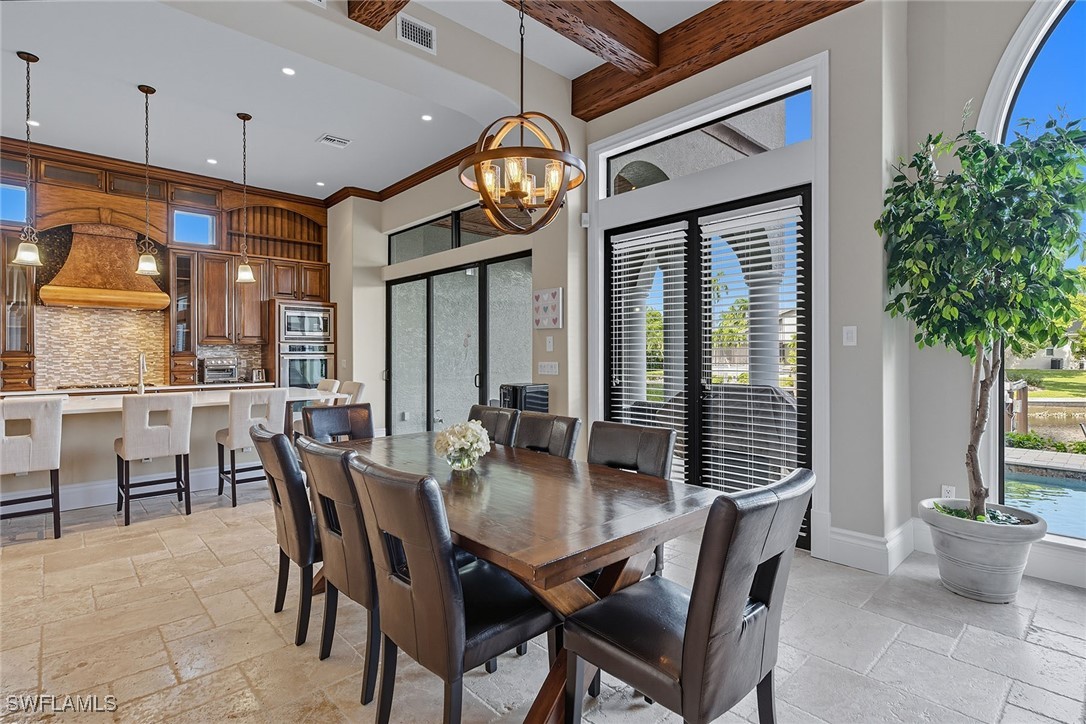 DiningArea