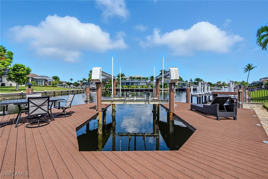Dock