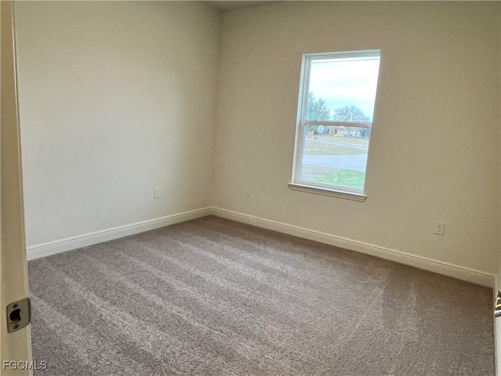 1232 21st, Cape Coral, FL 33993