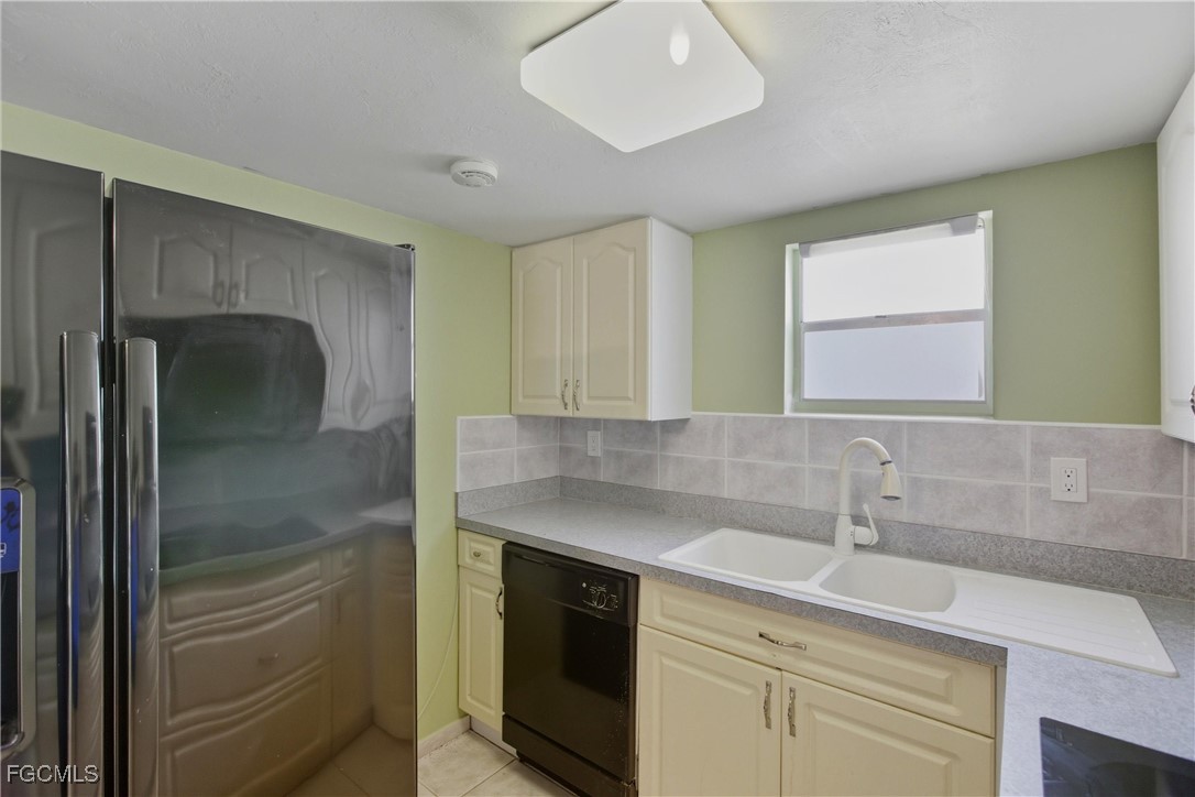 4931 Vincennes Unit 6, Cape Coral, FL 33904
