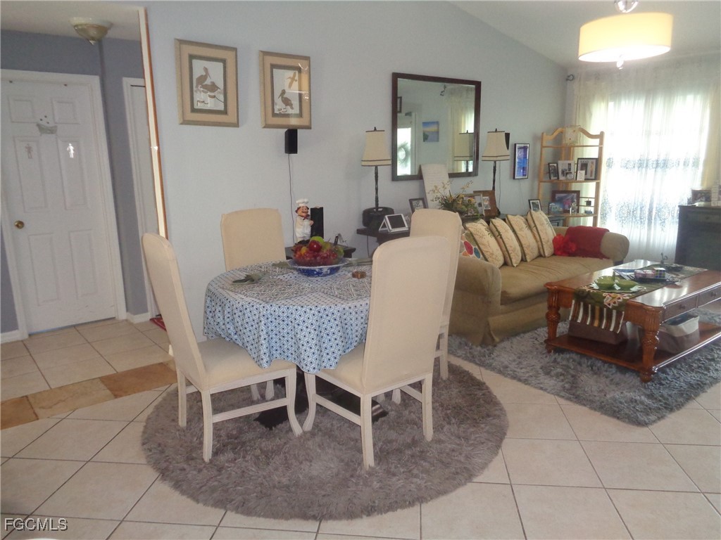 DiningArea