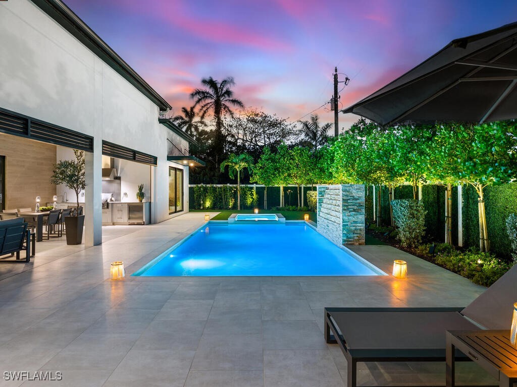 Pool
