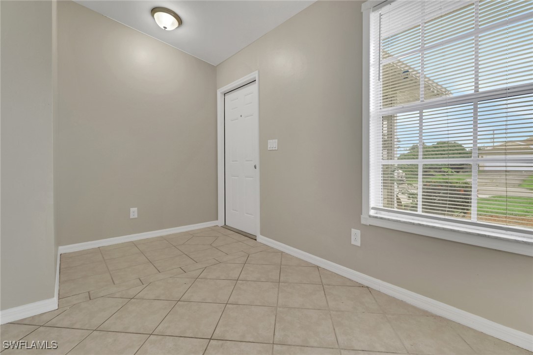 1121 9th, Cape Coral, FL 33991