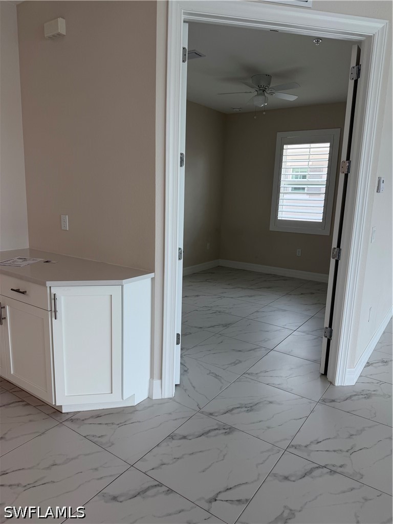 251 Indies Dr E Unit 201, Naples, FL 34114