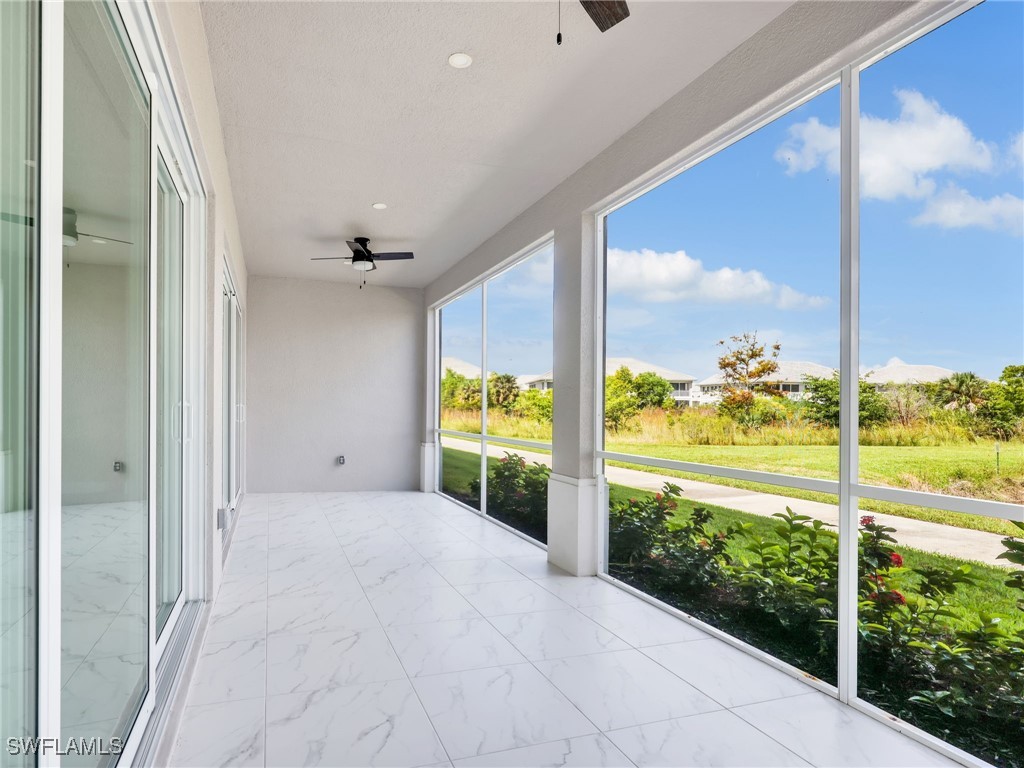 257 Indies Dr E Unit 102, Naples, FL 34114