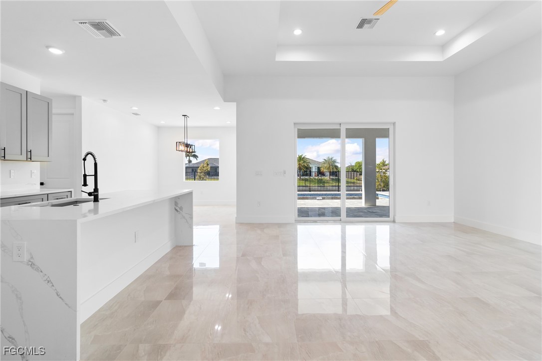 1336 13th, Cape Coral, FL 33993