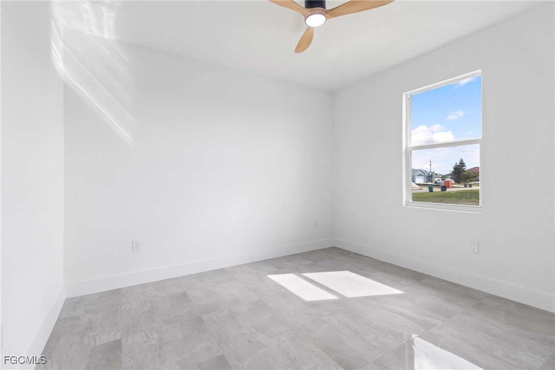 1336 13th, Cape Coral, FL 33993
