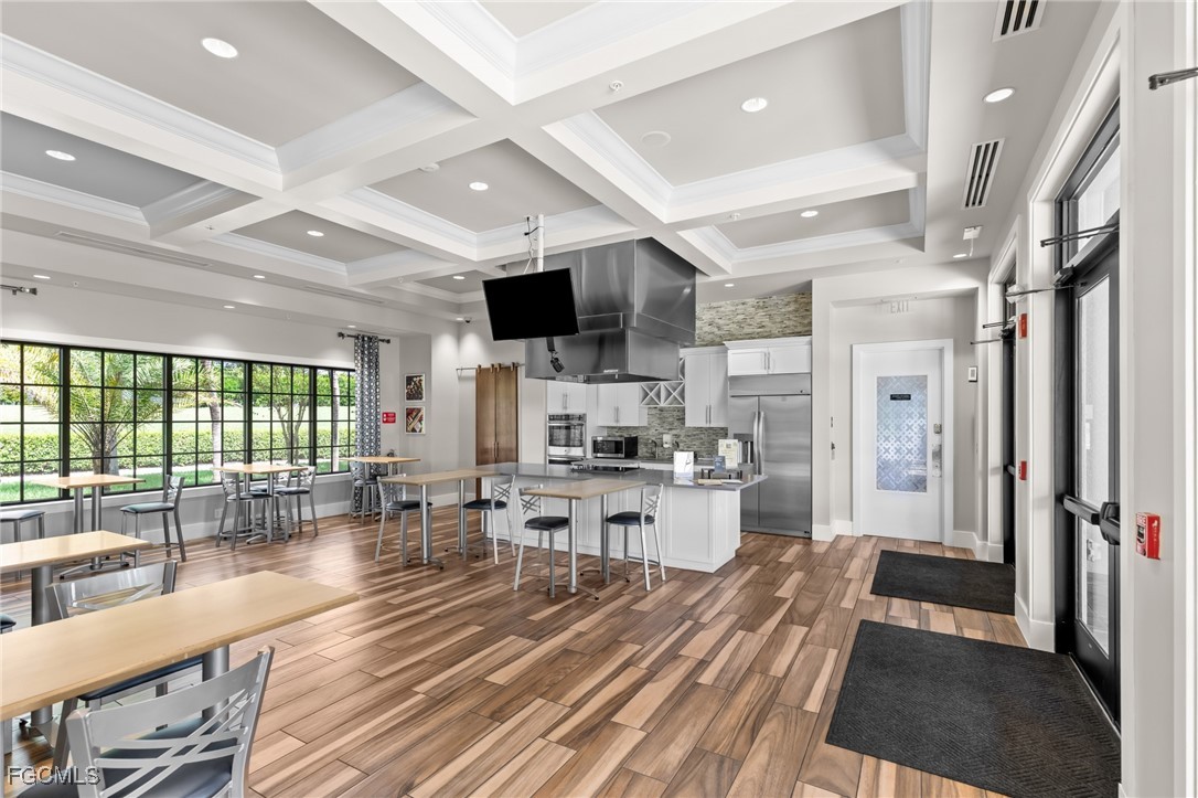 2149 Frangipani Unit 101, Naples, FL 34120