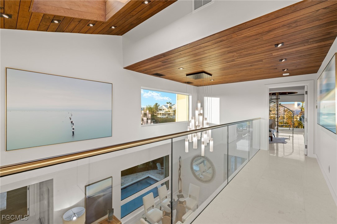 1290 Bay, Sanibel, FL 33957