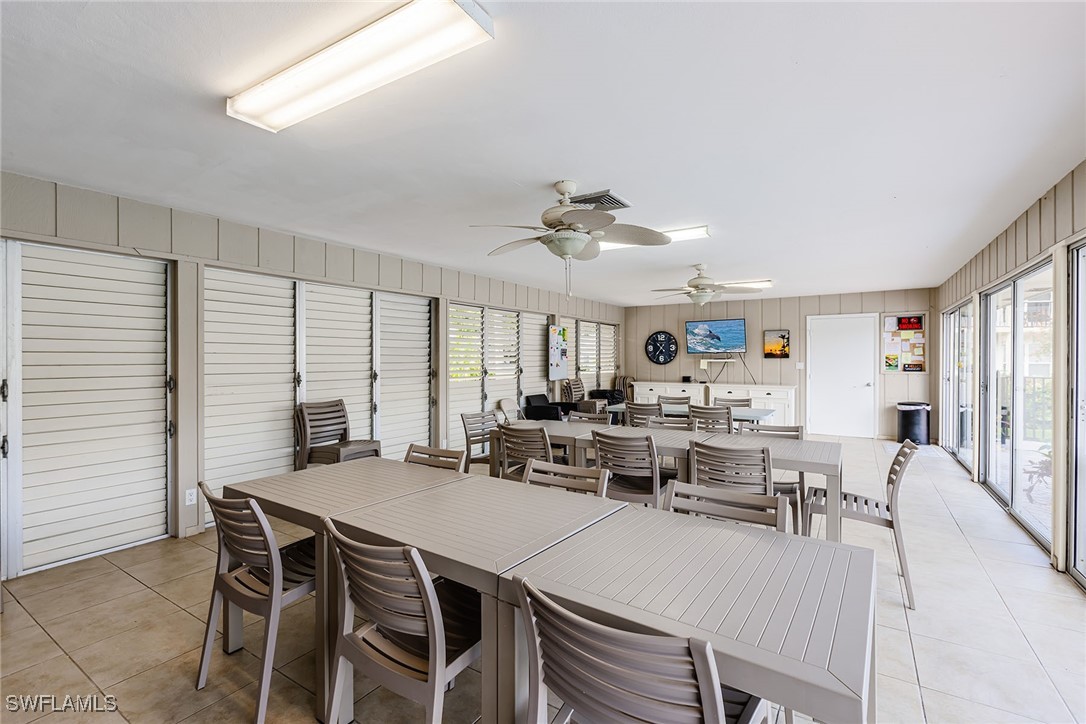 DiningArea