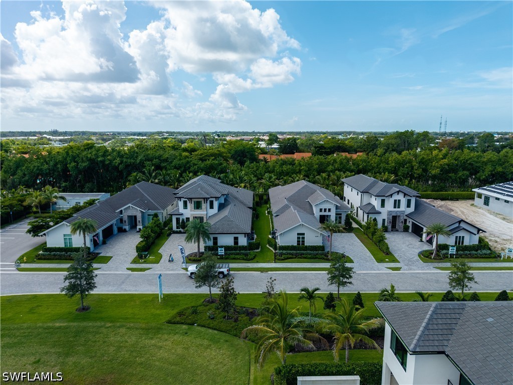 6654 Palisades, Naples, FL 34109