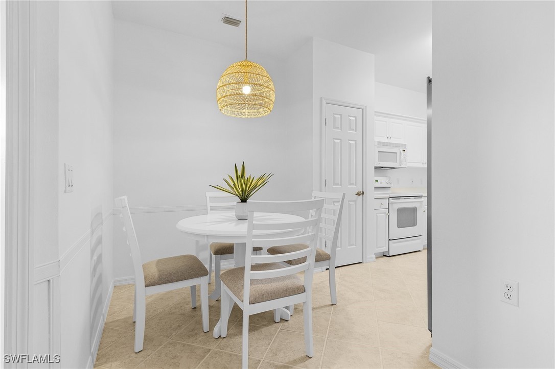 DiningArea