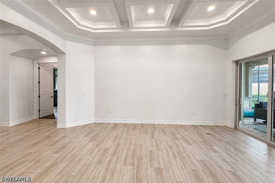9369 Campanile, Naples, FL 34114