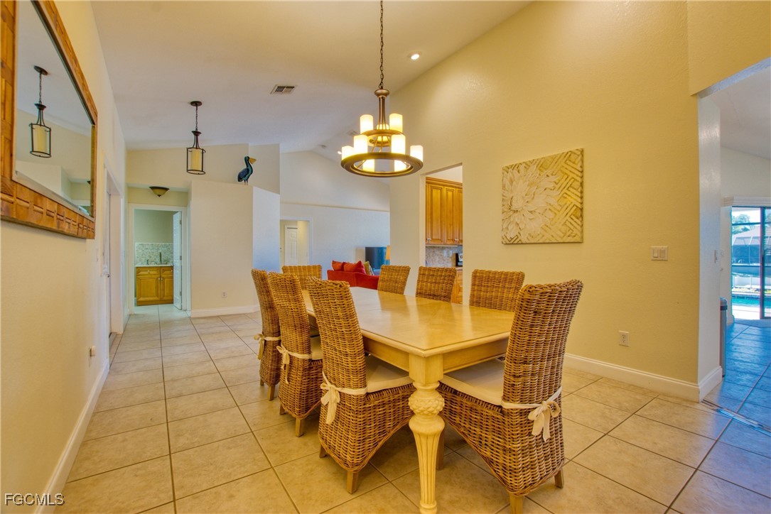 DiningArea