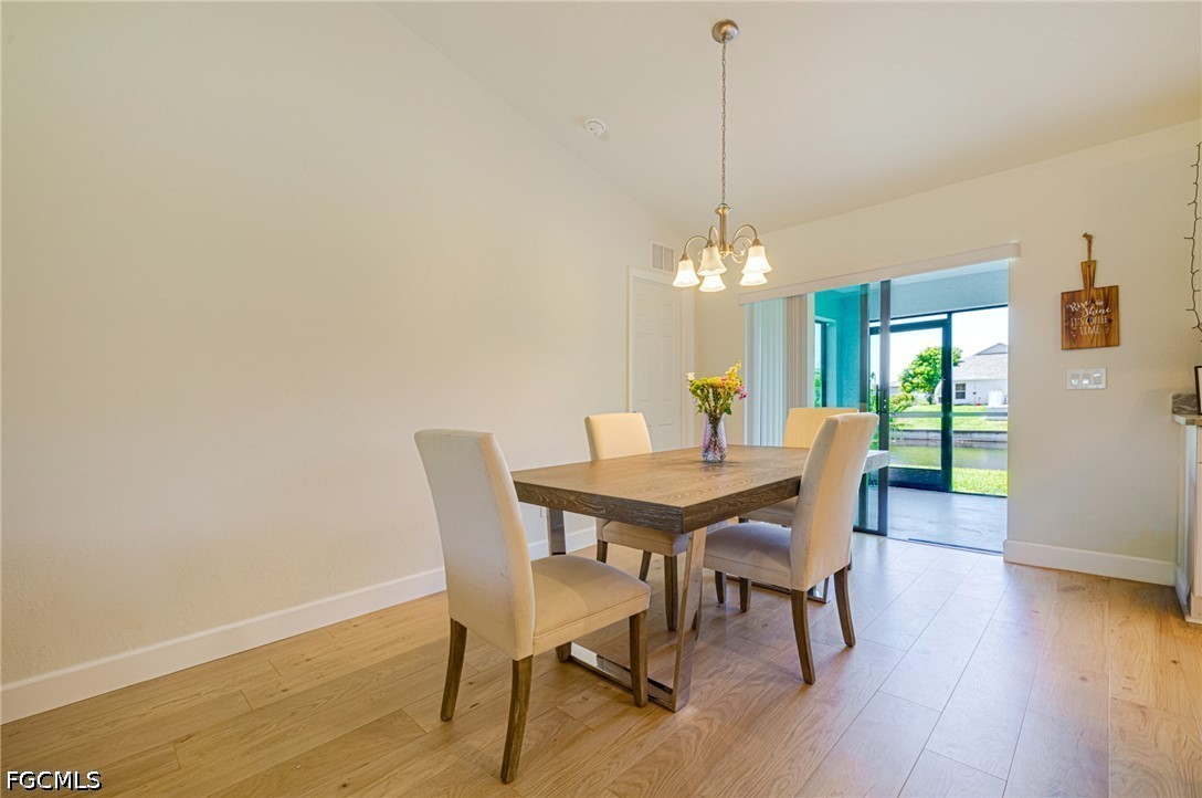 DiningArea