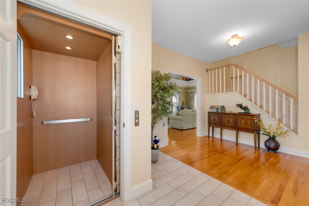 1172 Kittiwake, Sanibel, FL 33957
