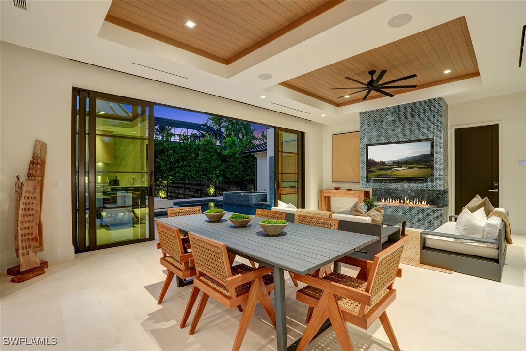 DiningArea