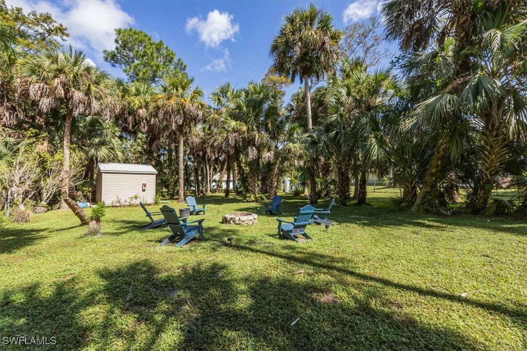 361 9th, Naples, FL 34120