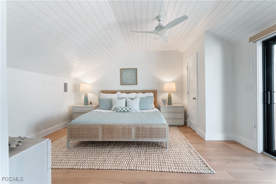 24 Beach Homes, Captiva, FL 33924