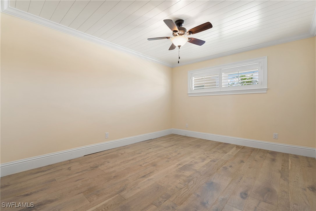 310 14th Unit 310b, Naples, FL 34102