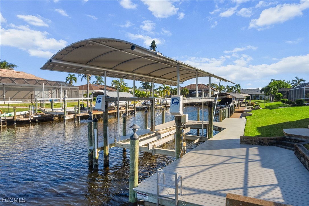 Dock