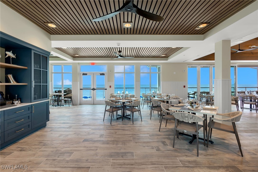 DiningArea