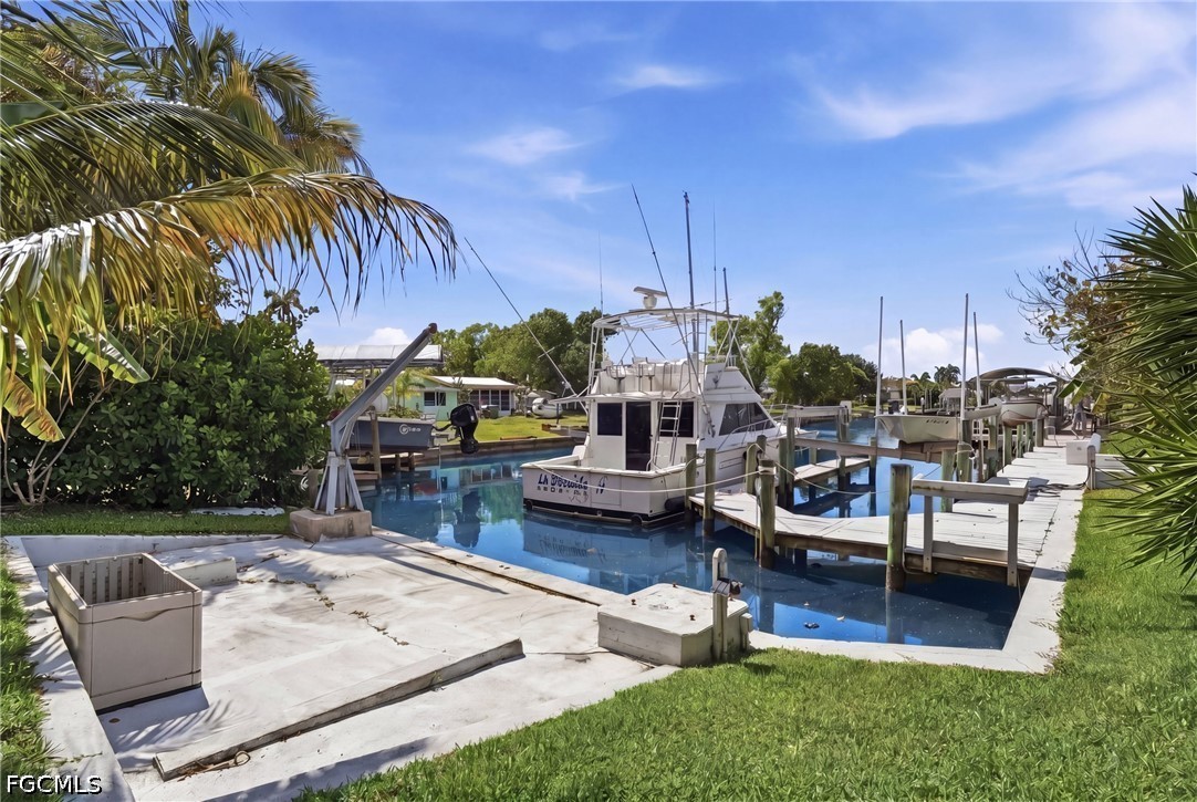 Dock