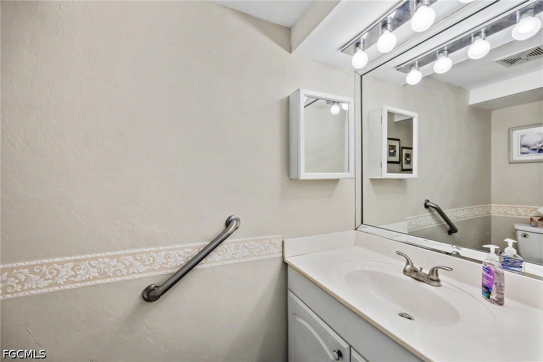 6777 Winkler Unit 150, Fort Myers, FL 33919