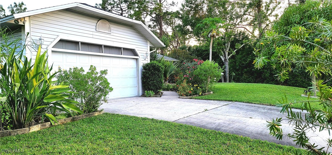 2505 9th, Lehigh Acres, FL 33971