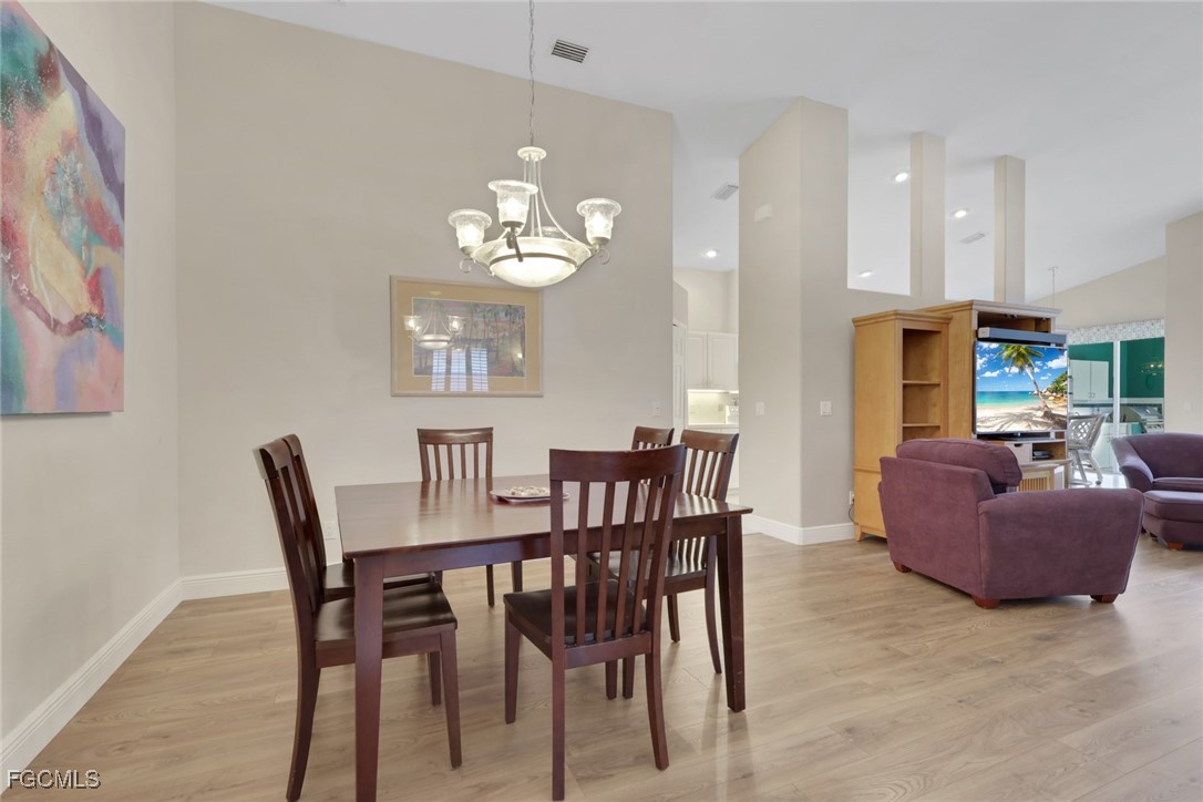 DiningArea