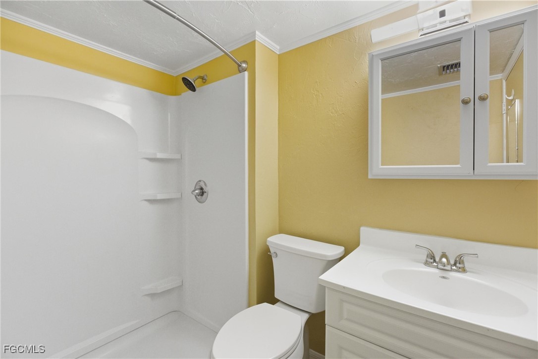 4931 Vincennes Unit 4, Cape Coral, FL 33904