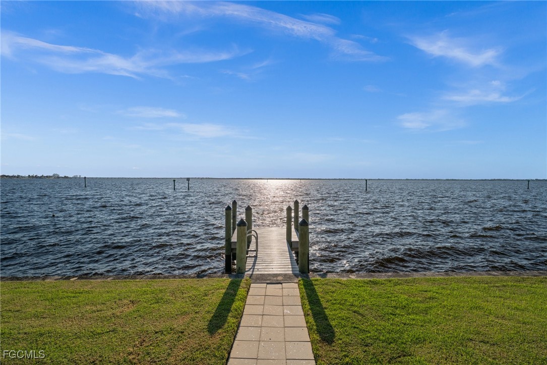 Dock