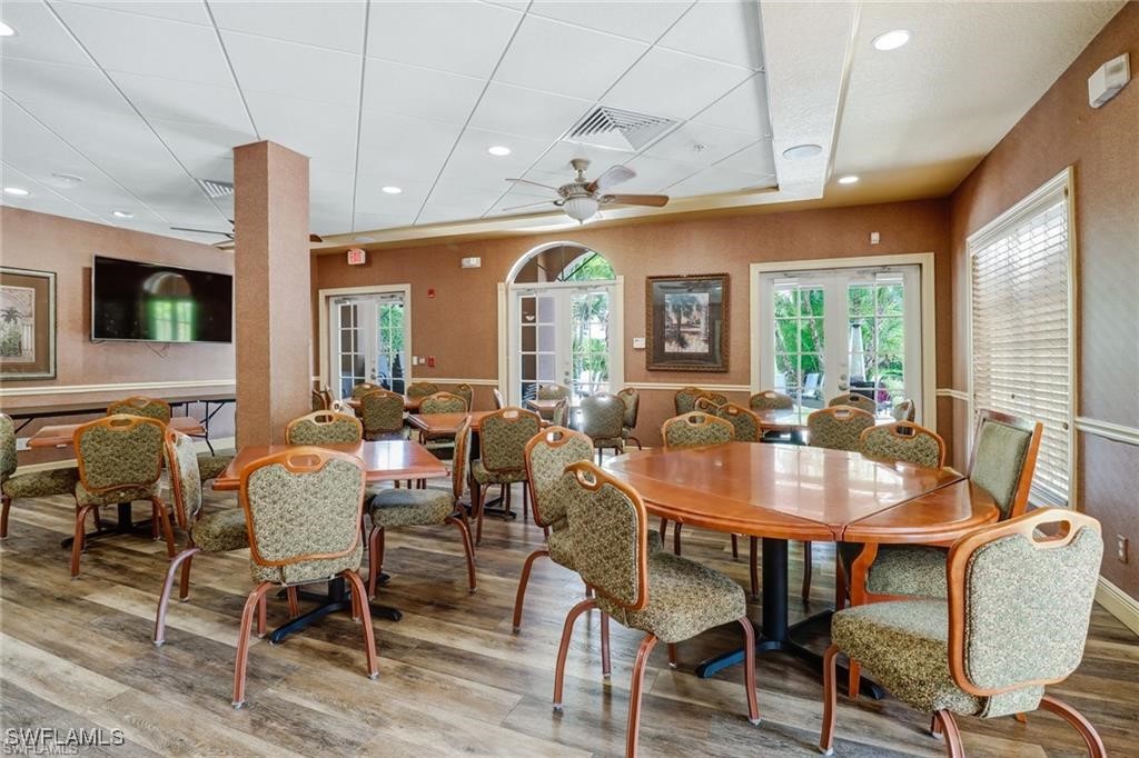 DiningArea