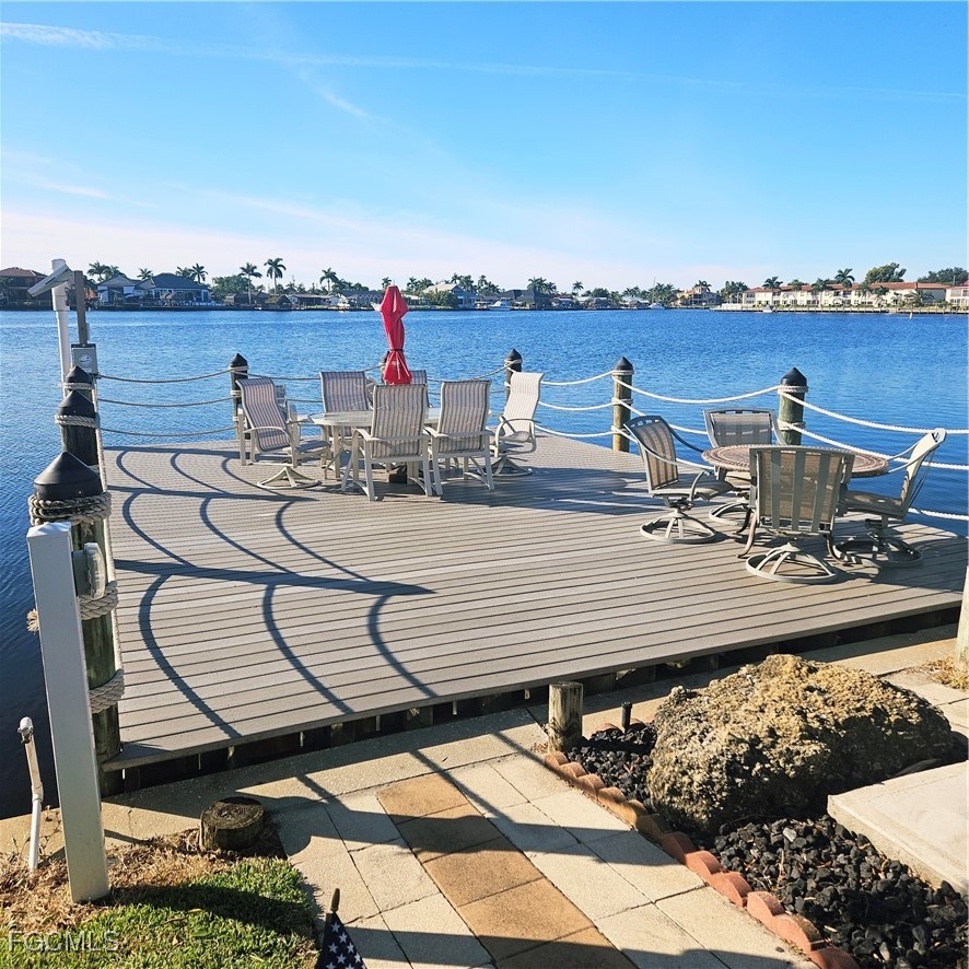 Dock