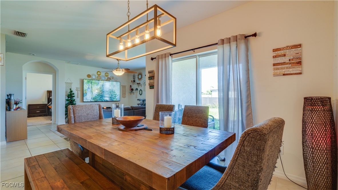 DiningArea