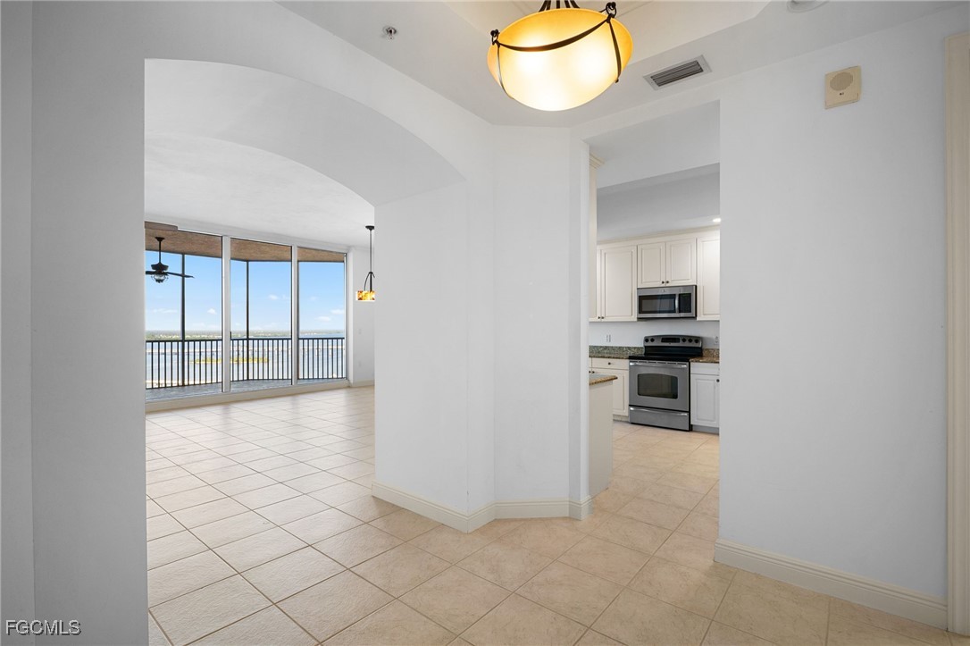 2090 First Unit F2806, Fort Myers, FL 33901