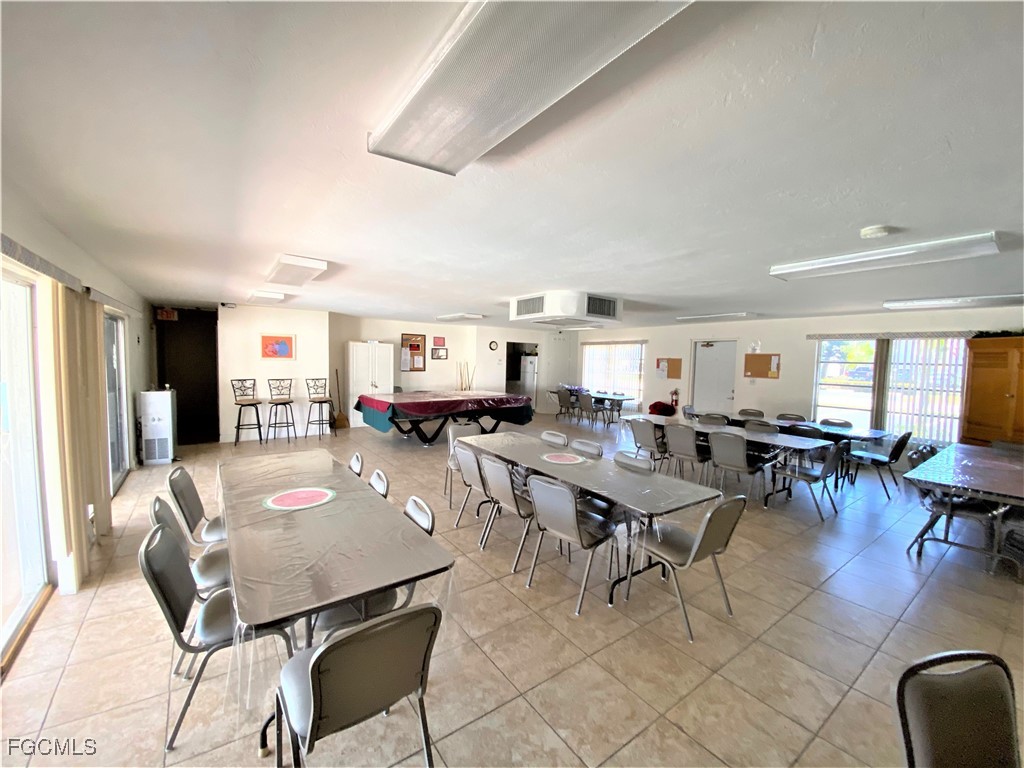 DiningArea