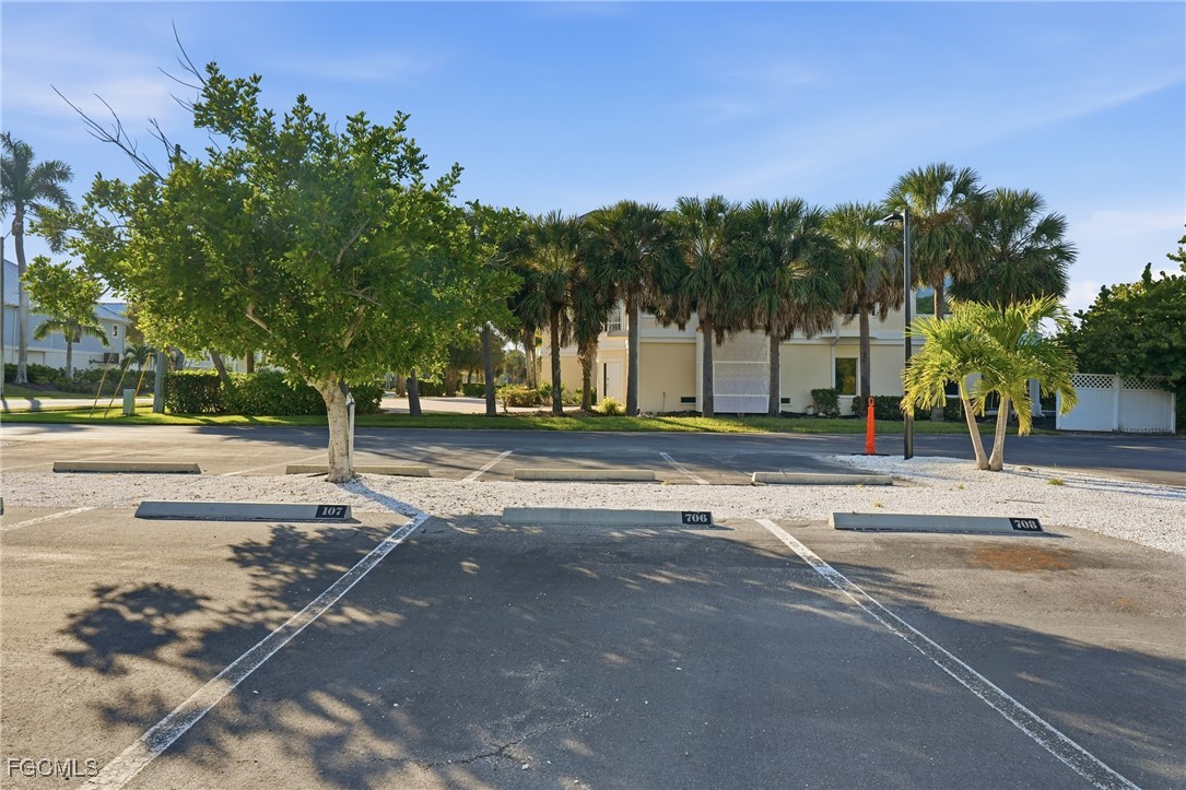 400 Lenell Unit 706, Fort Myers Beach, FL 33931