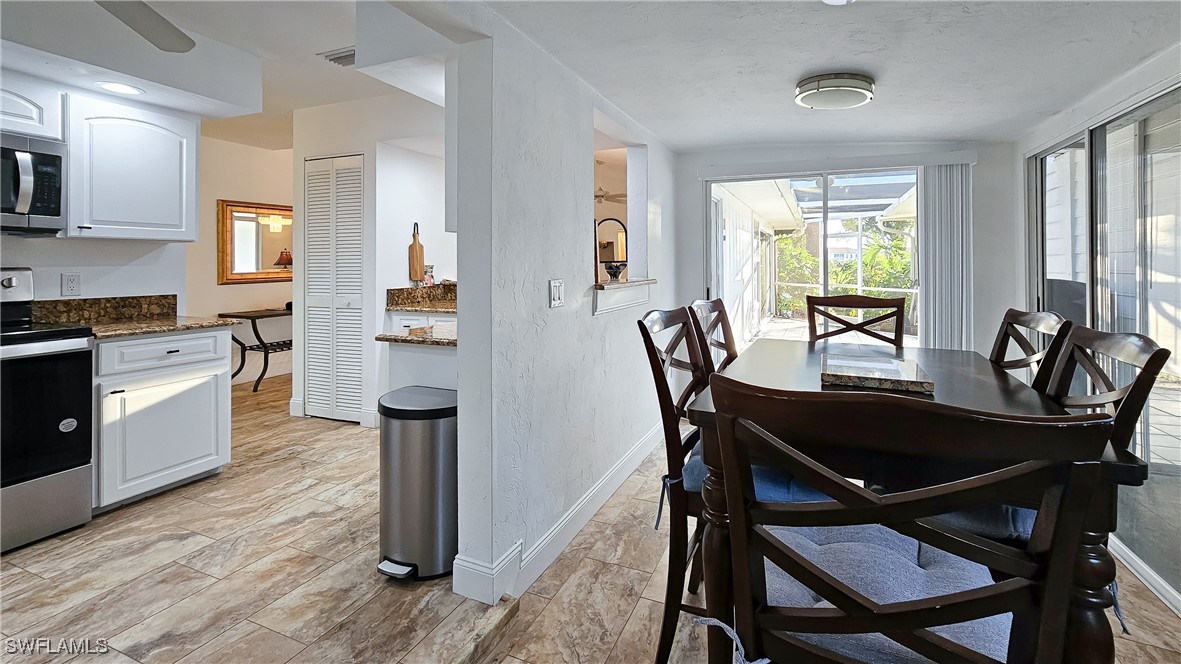 DiningArea