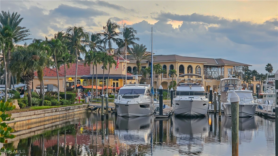 Dock