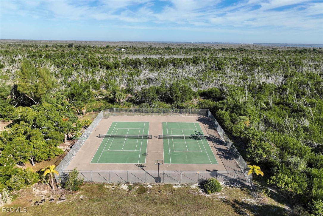 3284 Twin Lakes, Sanibel, FL 33957