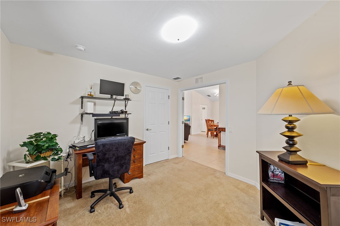 9933 Horse Creek, Fort Myers, FL 33913