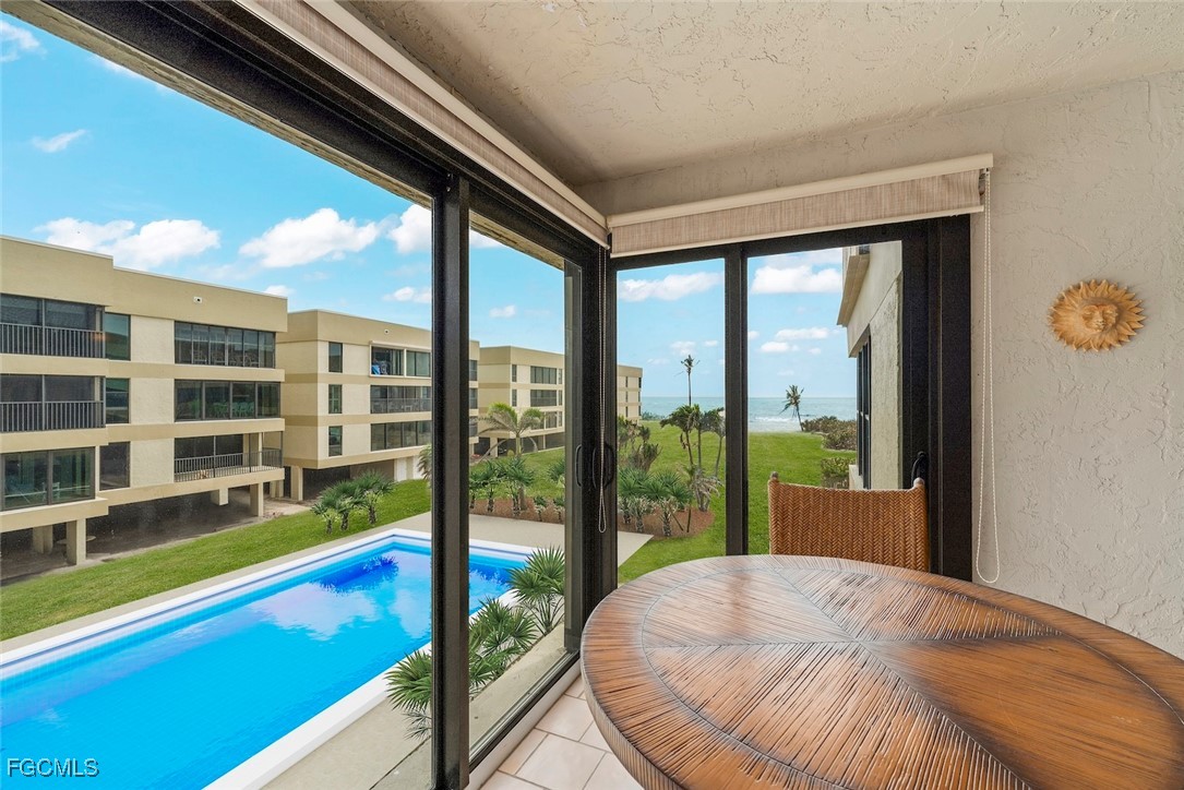 2721 Gulf Unit 212, Sanibel, FL 33957