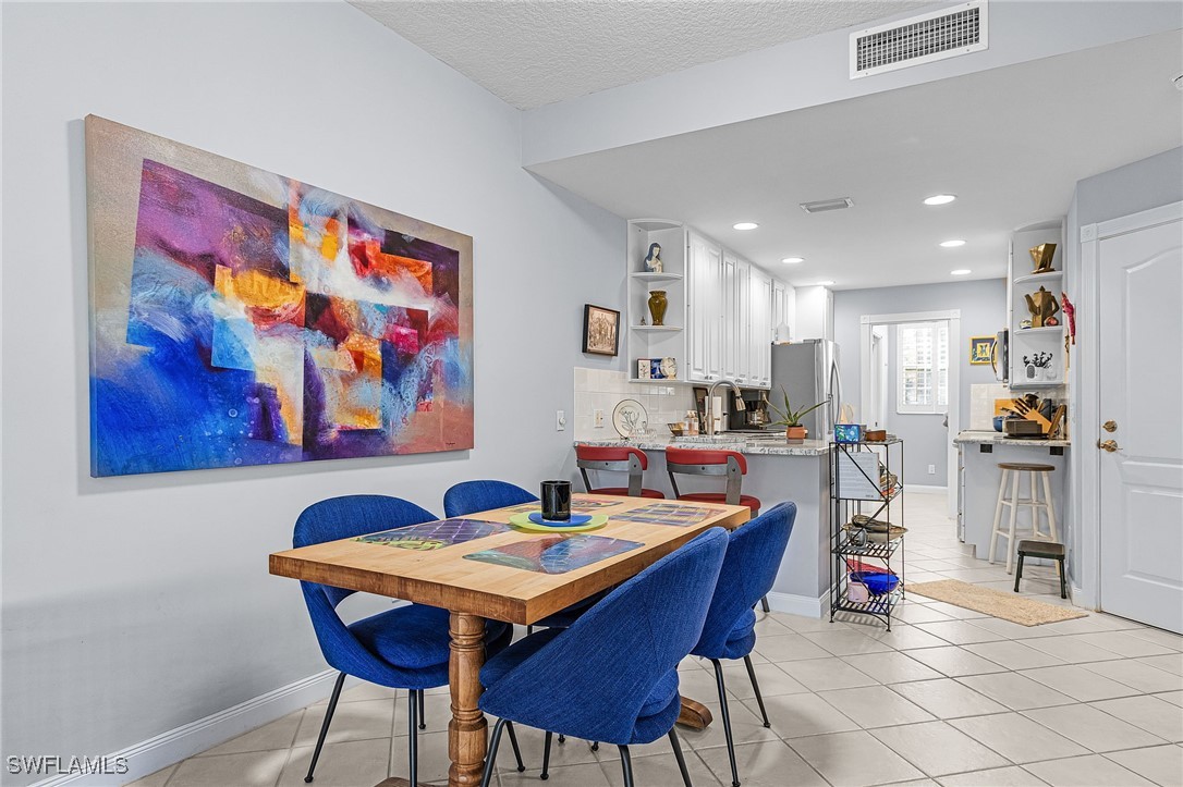 DiningArea