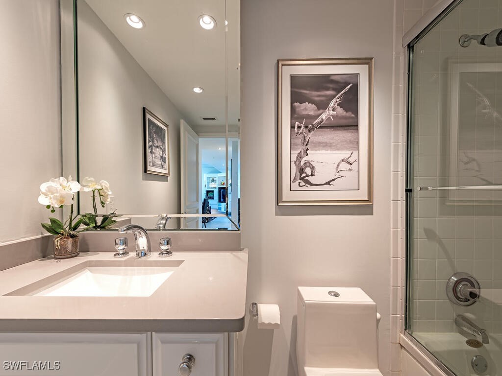 7515 Pelican Bay Unit 9c, Naples, FL 34108