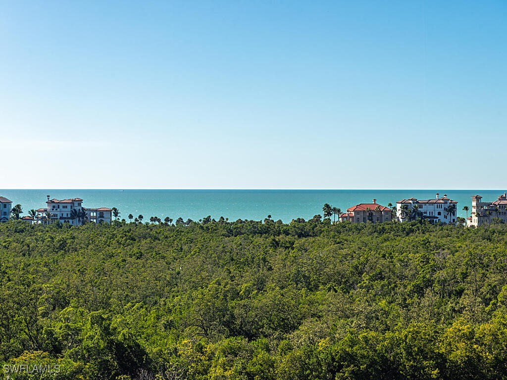 7515 Pelican Bay Unit 9c, Naples, FL 34108