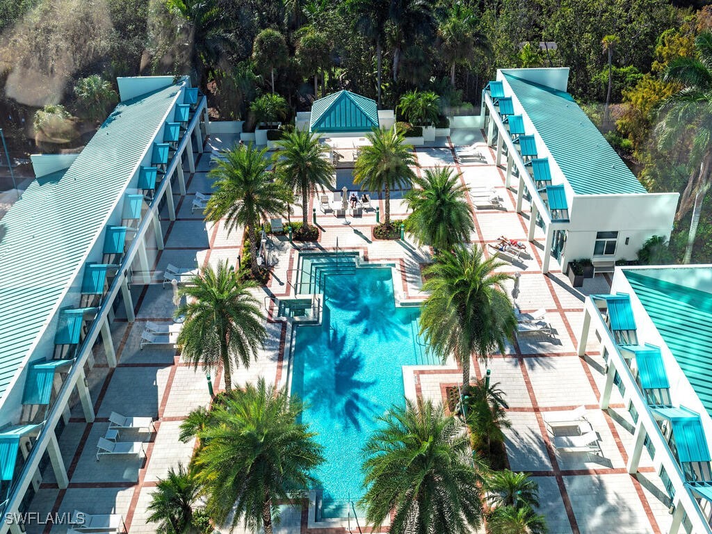 7515 Pelican Bay Unit 9c, Naples, FL 34108